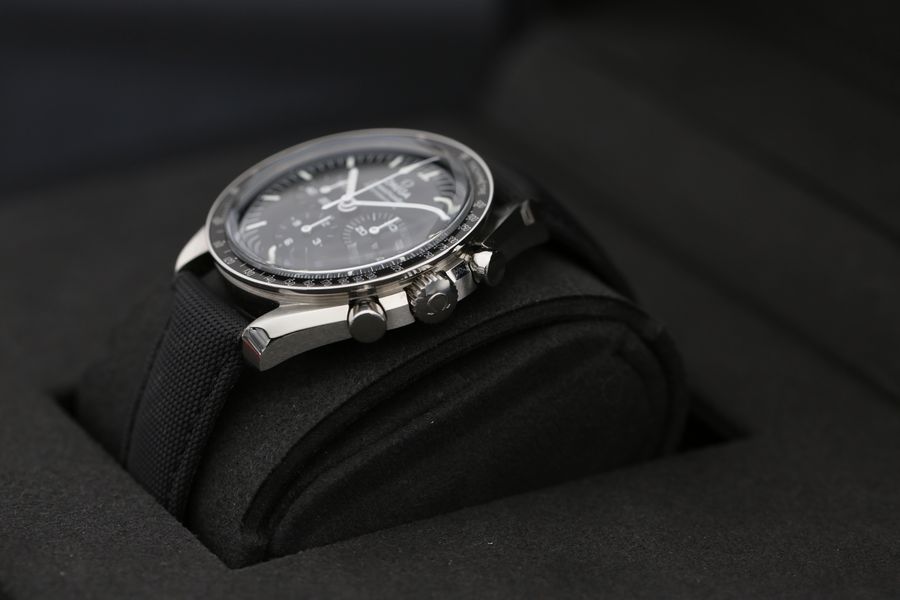 Omega Speedmaster Moonwatch Professional 310.32.42.50.01.001